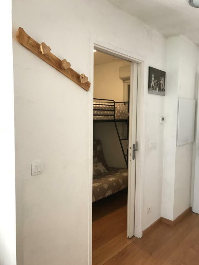 Appartement Tt Confort Au Coeur Des Montagnes Avec Vue Sur Les Montagnes Wifi Luz-Saint-Sauveur Exterior photo
